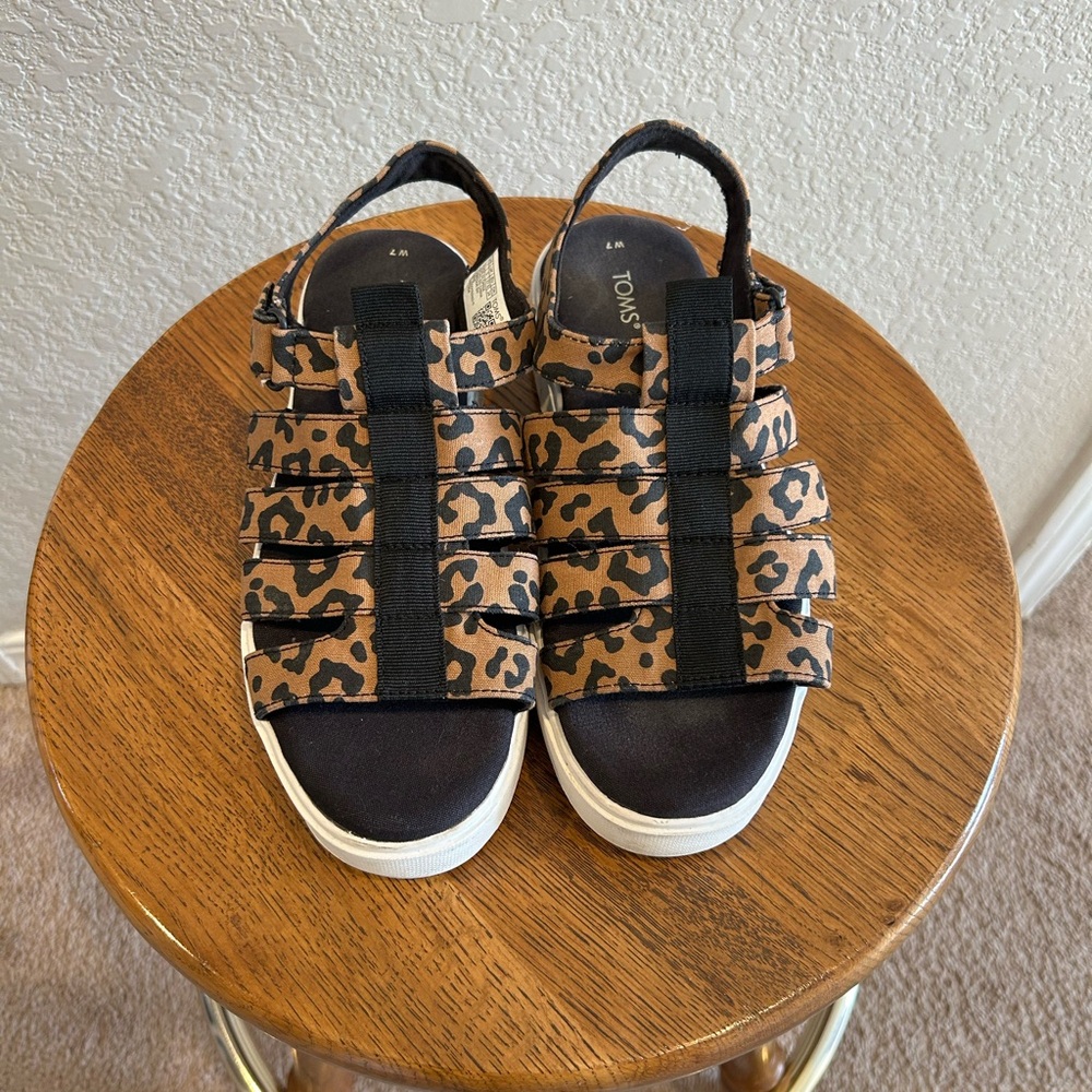 TOMS Brown and Black Leopard Sandals